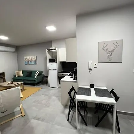 Othonos 10 Str. Apartment. * Tríkala