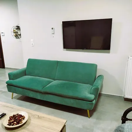 Othonos 10 Str. Apartment. Tríkala